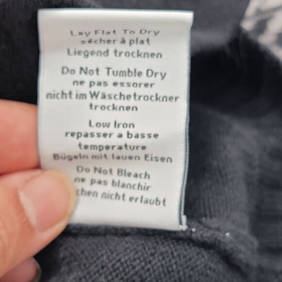 Neve Women's Nordic Wool Blend Full-Zip Sweater Jacket L Black Red Gray Pattern - Picture 16 of 16